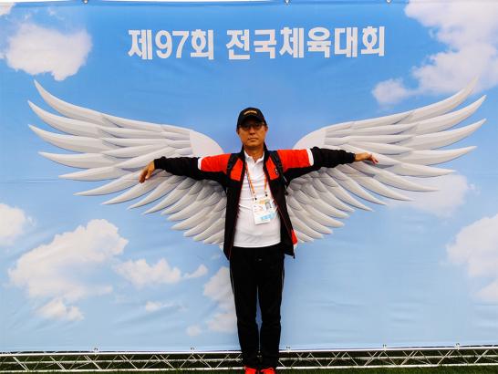 <마음은 천사, 날개달고 훨훨~ 골프 최달섭 감독 >