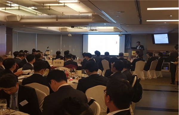 지난 16일(화) 침사추이(尖沙咀, Tsim Sha Tsui) YMCA에서 제2회 국제금융의 밤 행사가 성황리에 개최되었다.